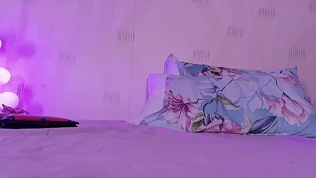 kinkylittlegirll 라이브 XXX 채팅