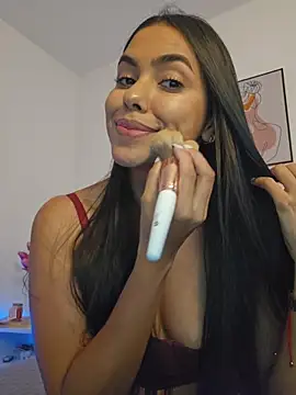 Chat +18 de Victoria_Evanss ao vivo