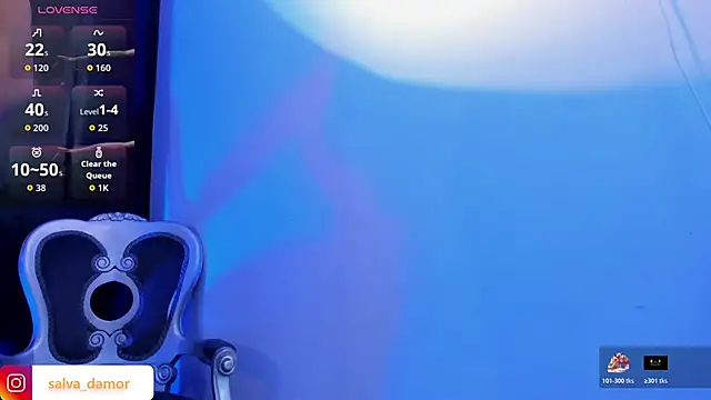 XXX chat uživo modela SalvatoreDmore