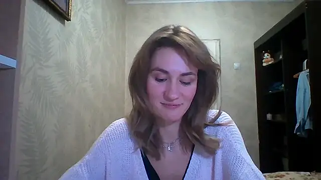 ElenoreHolguin's Live XXX Chat