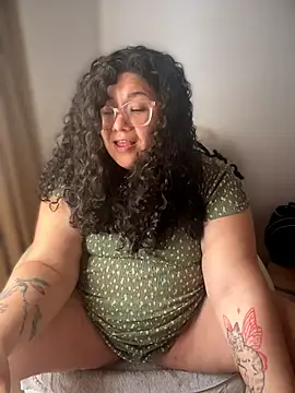 دردشة VanesssaMilf_ الجنسية المباشرة