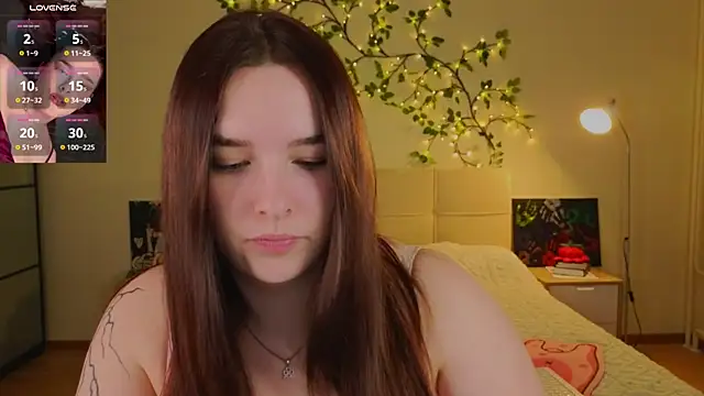 Iwi_wi_wi's Live XXX Chat