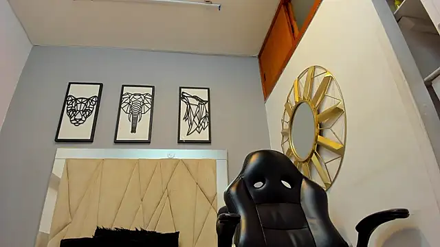 adams_bobby: απευθείας συνομιλία ΧΧΧ