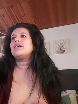 Chatroom XXX en direct de Andrea_secret_