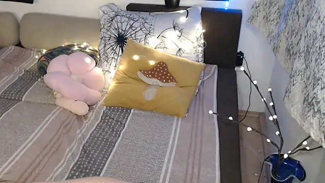 AlienforTwenty élő XXX-chatje