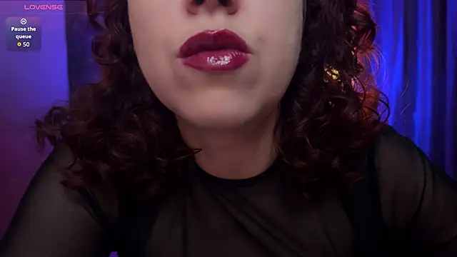 Онлайн чат XXX Helena__Femdom