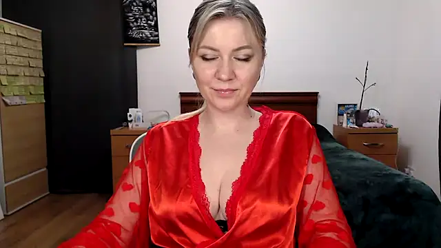 ParadiseAlinaのライブXXXチャット