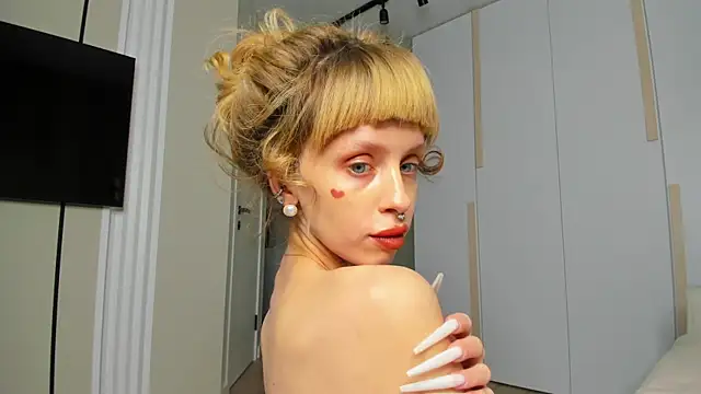 FlowerOfSin2001's Webcam Show