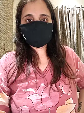 tinaaroran Live XXX chat