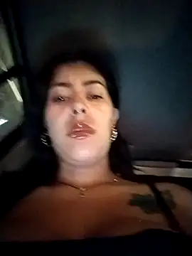 Luianna's Live XXX Chat