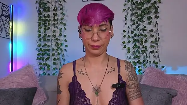 Živý XXX chat MiaMorgan_