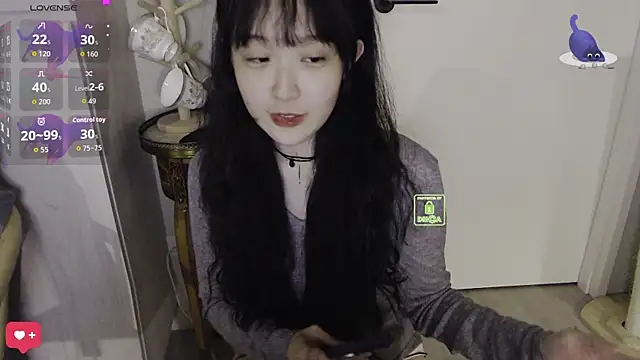 Živý XXX chat Etherealcat33