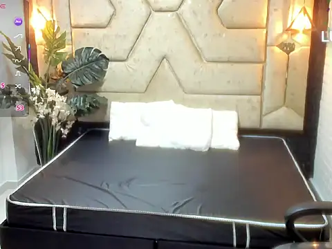 Julieta_Slav3's Live XXX Chat