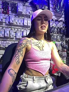 emily_24x's Webcam Show