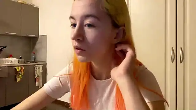 EmilyHein Live XXX Chat