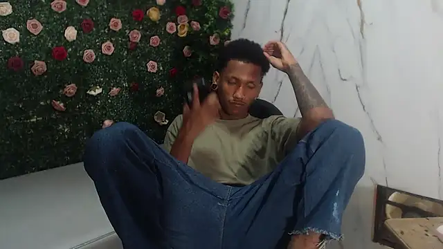 ManSant 网络视讯表演