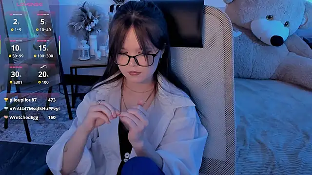 دردشة Elainebeness الجنسية المباشرة