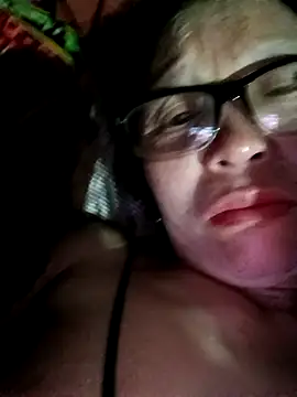 Tina6886 Show Webcam