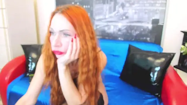 softlysoftlyasbeauty's Live XXX Chat