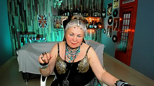 LilaMaharani – Naživo XXX chat