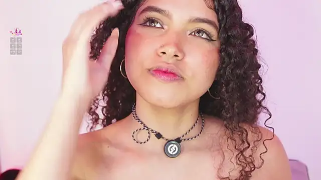 Chat XXX en directo de EloiseSweetxx