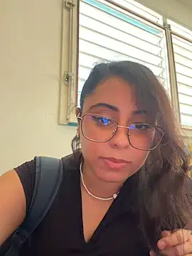 Chat +18 de LaHijaDelPecado ao vivo