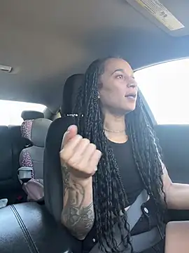 Czat XXX na żywo – Shuggabutt