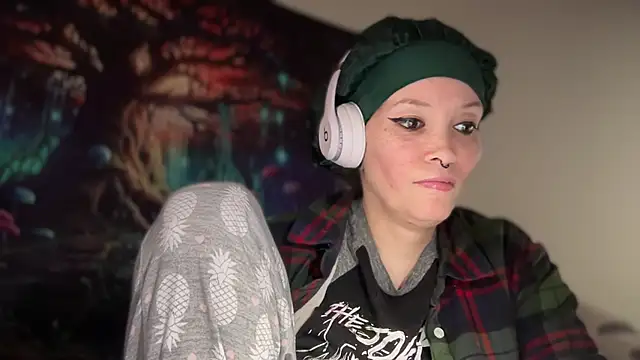 FRRANNKIE: онлайн-секс-чат