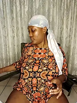 Chat XXX en directo de Zee-Thee-Gemini