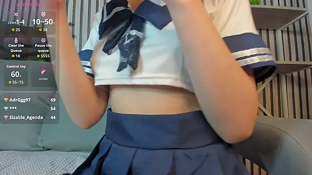 Chat XXX en directo de Little_Chips