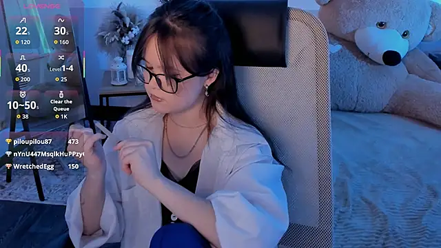 Chat XXX en directo de Elainebeness