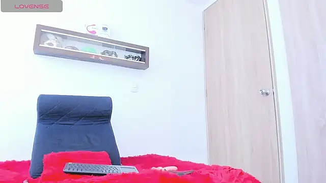 Онлайн чат XXX miaroberts69