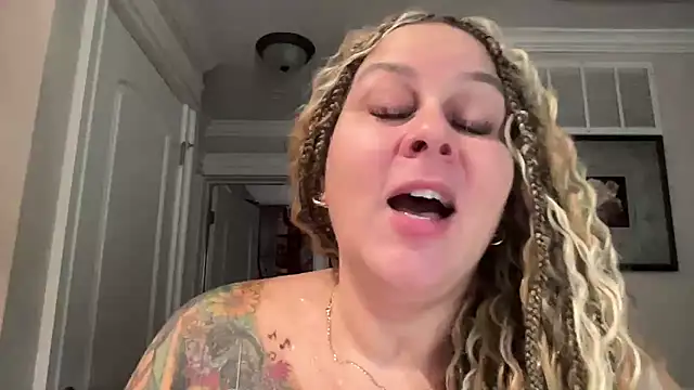 WorldsGreatestCockRater: вебкам-шоу