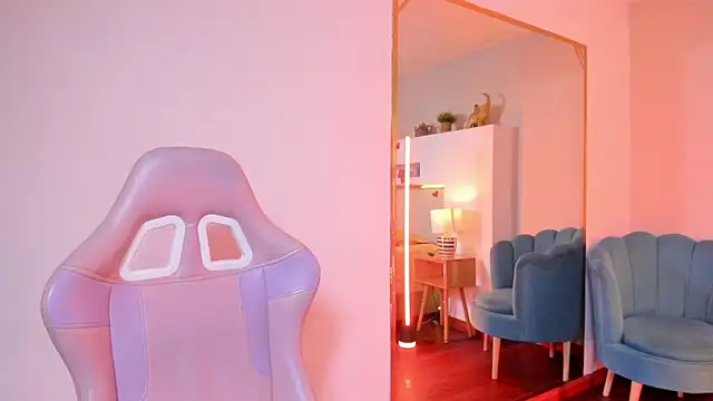 Chat XXX ao vivo de HollyPeach