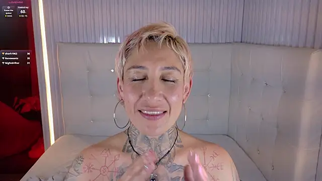 دردشة Everlyn_sexx الجنسية المباشرة