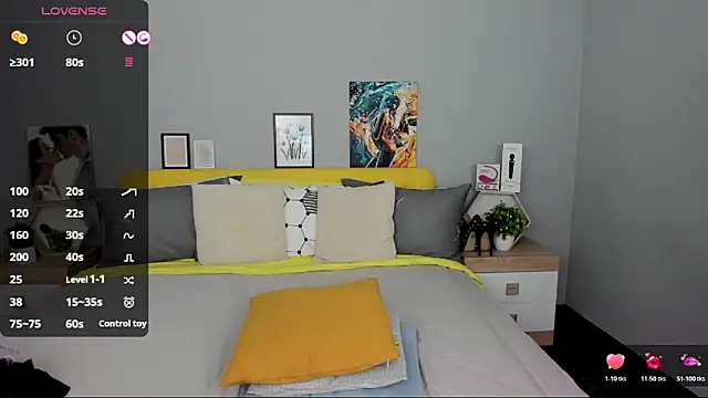 BabeLessi 现场XXX聊天