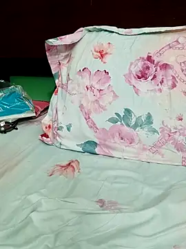 QueenSoreal 现场XXX聊天