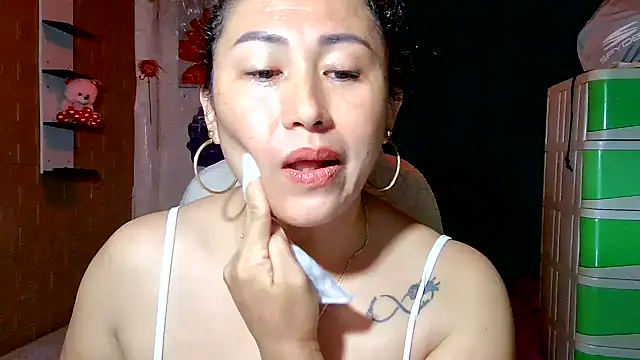 Živý XXX chat Ugly-Filipina