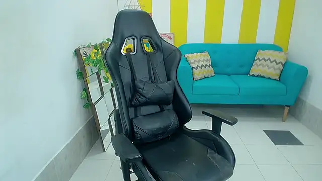 _alina_9 Live XXX-Chat