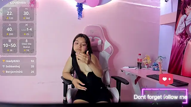 แชท XXX สดของ CharlotteMuller