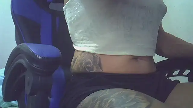 Cris_Exotica Chat XXX in diretta