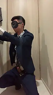 kimkim123123 Show Webcam