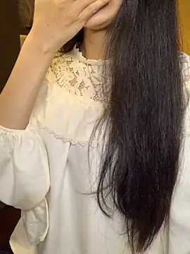 Nhinhi18 Show Webcam