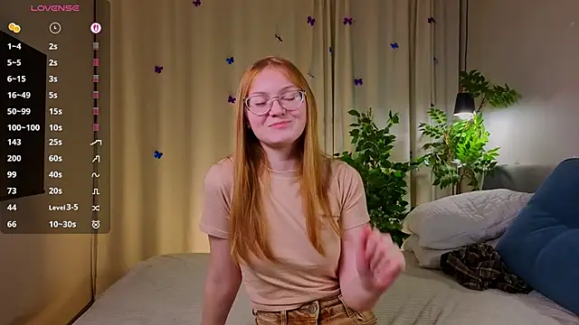 ViGaffey's Live XXX Chat