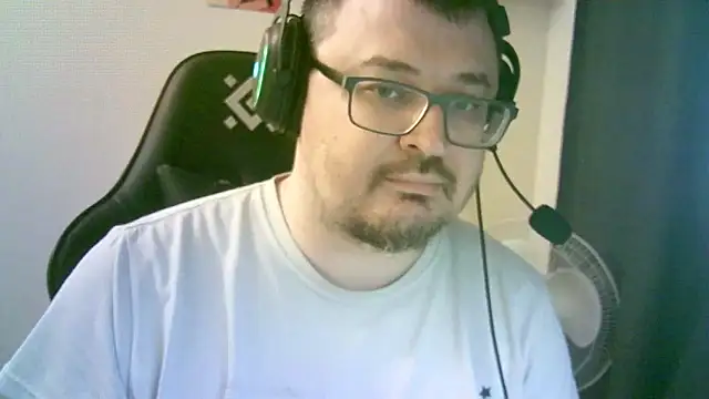 SirAbuserのライブXXXチャット