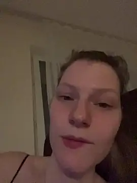 MaryHiggins' Live XXX Chat