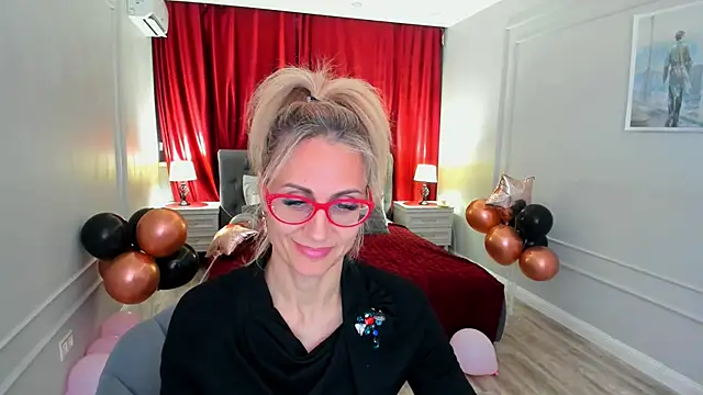 MuseOfStage Chat XXX live