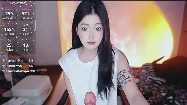 Ennaily – Live XXX-chat