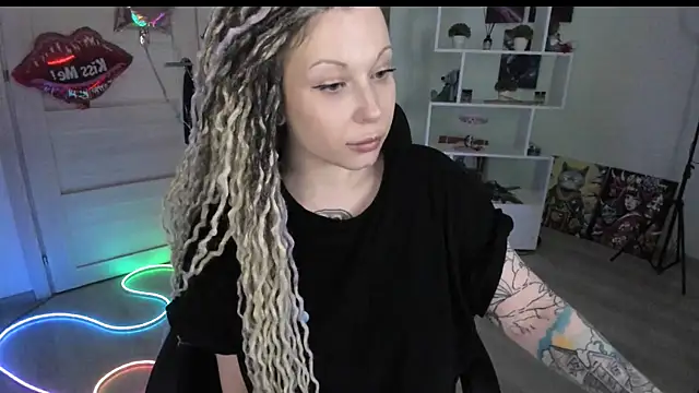 دردشة HoneySallyMoore الجنسية المباشرة