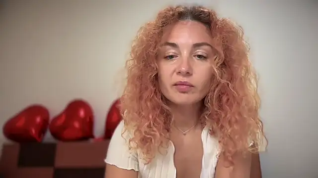 دردشة Reddgiirl الجنسية المباشرة